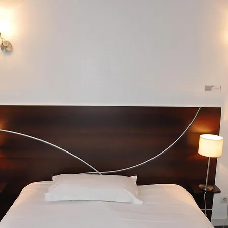 Lorient - Roazhon Park Hotel 2*